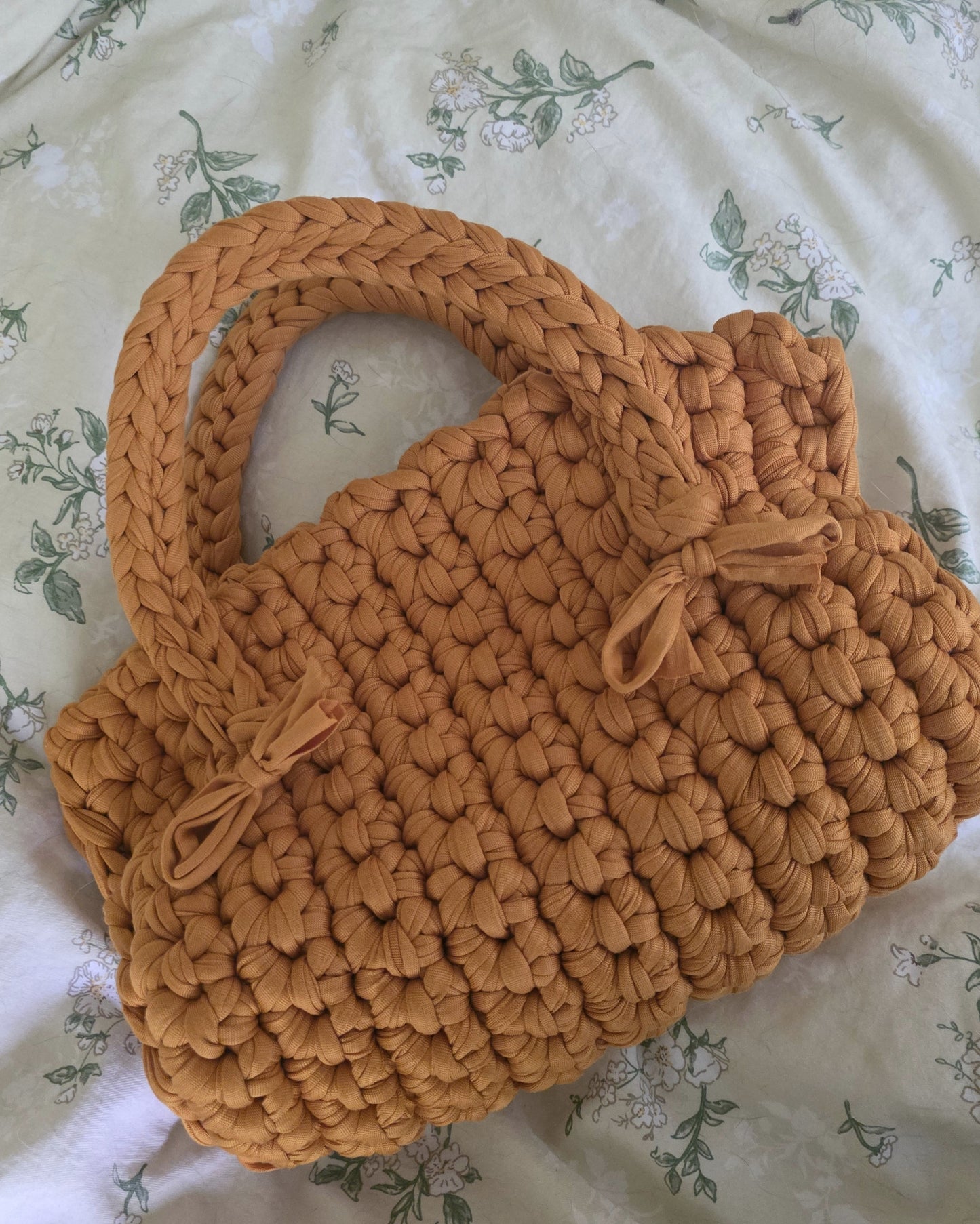 The Little Bow Bag Crochet Pattern